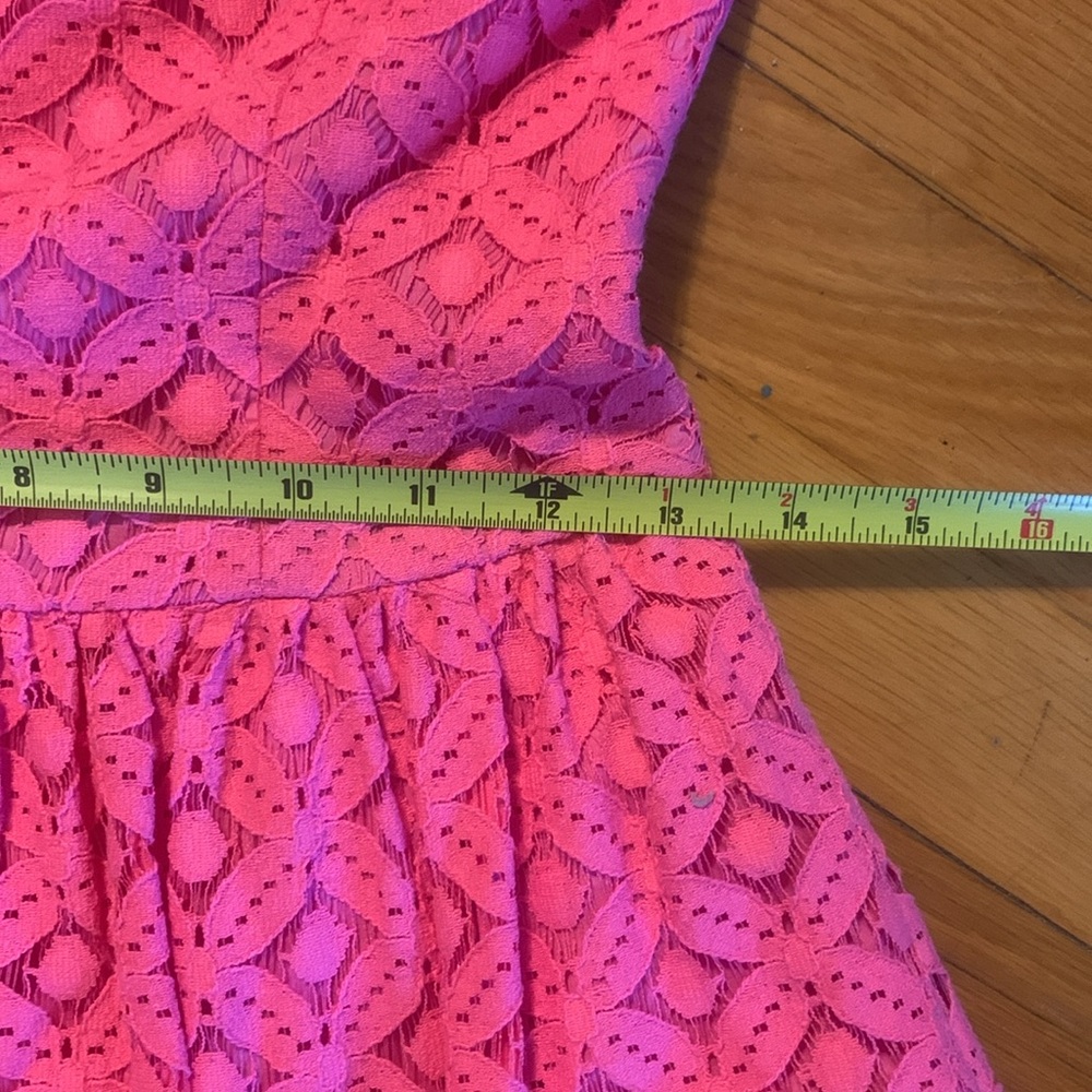 LILLY PULITZER FUCHSIA BARBIE PINK LACE DRESS - Picture 11 of 13